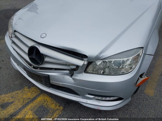 2011 Mercedes-benz C 250 4matic მანქანა იყიდება აუქციონზე, vin: WDDGF8FB5BA482956, აუქციონის ნომერი: 40075966