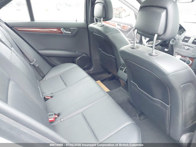 2011 Mercedes-benz C 250 4matic მანქანა იყიდება აუქციონზე, vin: WDDGF8FB5BA482956, აუქციონის ნომერი: 40075966