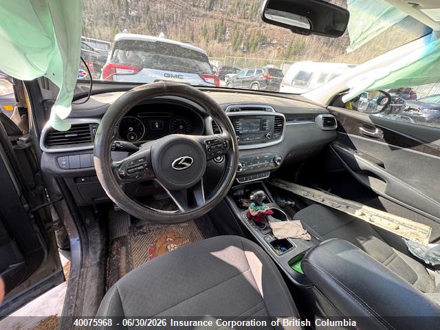 40075968 :رقم المزاد ، 5XYPGDA13GG093870 vin ، 2016 Kia Sorento Lx/l مزاد بيع