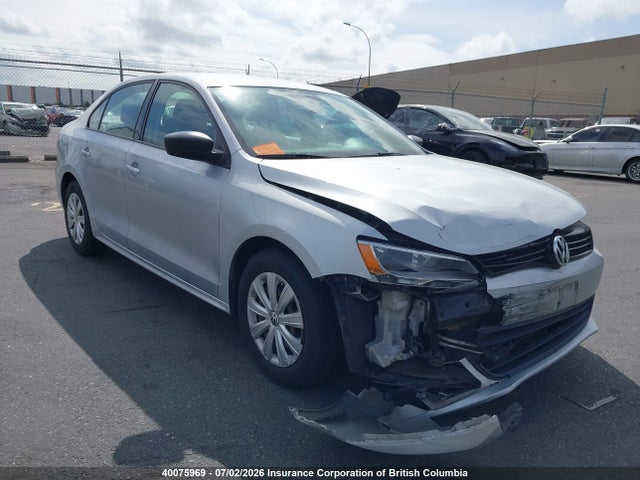 2013 Volkswagen Jetta მანქანა იყიდება აუქციონზე, vin: 3VW2K7AJ4DM271923, აუქციონის ნომერი: 40075969