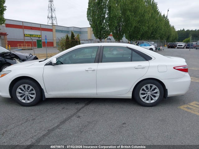 Toyota Camry 2016 4T1BF1FK2GU607103 Image 14