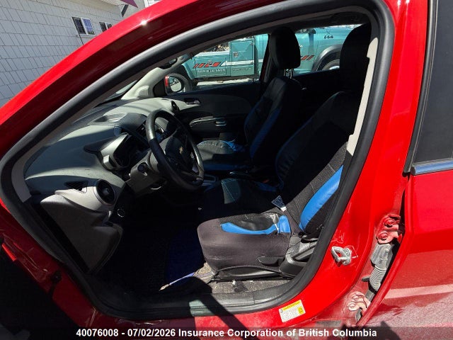40076008 :رقم المزاد ، 1G1JC6EH1C4202459 vin ، 2012 Chevrolet Sonic مزاد بيع