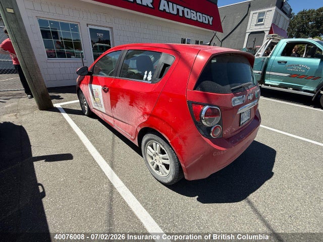 40076008 :رقم المزاد ، 1G1JC6EH1C4202459 vin ، 2012 Chevrolet Sonic مزاد بيع