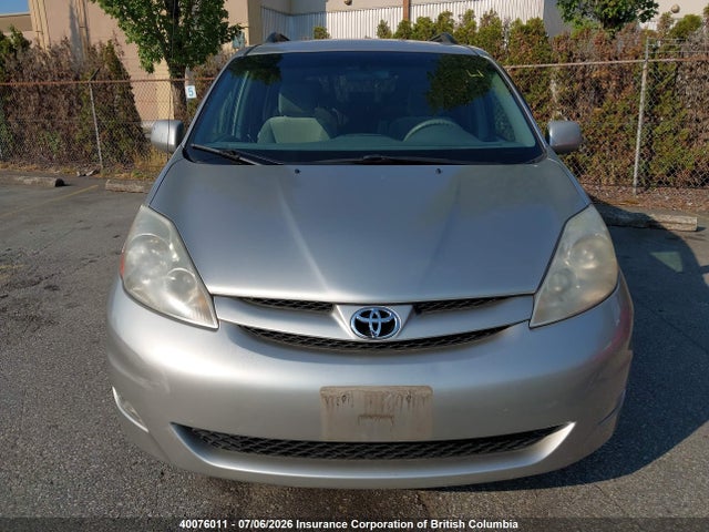 2008 Toyota Sienna Ce/le მანქანა იყიდება აუქციონზე, vin: 5TDZK23C78S135620, აუქციონის ნომერი: 40076011