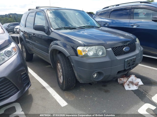 2005 Ford Escape Xlt მანქანა იყიდება აუქციონზე, vin: 1FMYU03165KD38067, აუქციონის ნომერი: 40076024