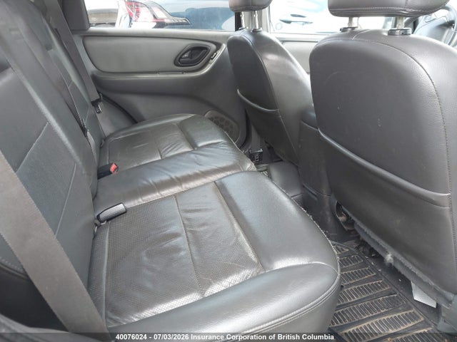 2005 Ford Escape Xlt მანქანა იყიდება აუქციონზე, vin: 1FMYU03165KD38067, აუქციონის ნომერი: 40076024