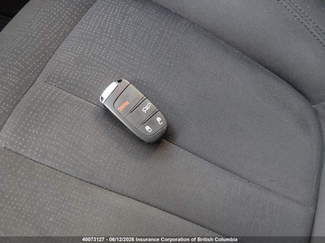 Chrysler 200 LX 2015 1C3CCCFBXFN592277 Image 11