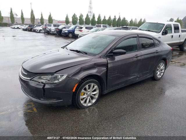 Chrysler 200 LX 2015 1C3CCCFBXFN592277 Image 2
