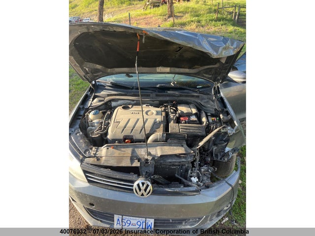 2011 Volkswagen Jetta მანქანა იყიდება აუქციონზე, vin: 3VWLL7AJXBM021990, აუქციონის ნომერი: 40076032