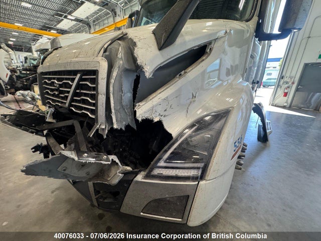 Продажа на аукционе авто 2022 Volvo Vn L, vin: 4V4NC9EH6NN314590, номер лота: 40076033