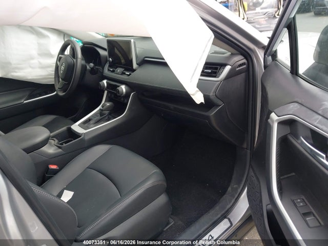 2025 Toyota Rav4 Xle/xle Premium მანქანა იყიდება აუქციონზე, vin: 2T3R1RFV6SC531750, აუქციონის ნომერი: 40073351
