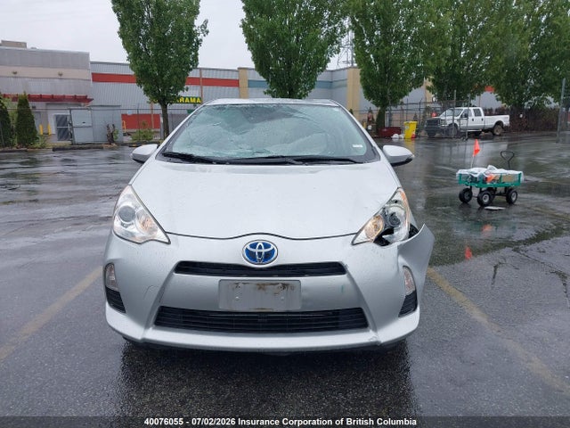 2014 Toyota Prius მანქანა იყიდება აუქციონზე, vin: JTDKDTB38E1562011, აუქციონის ნომერი: 40076055