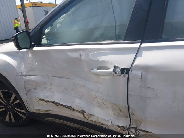 Продаж на аукціоні авто 2020 Nissan Kicks Sr, vin: 3N1CP5DV6LL558599, номер лоту: 40069259