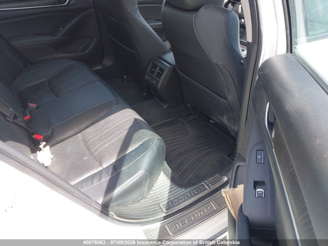 2018 Honda Accord Touring Hybrid მანქანა იყიდება აუქციონზე, vin: 1HGCV3F92JA800317, აუქციონის ნომერი: 40076063