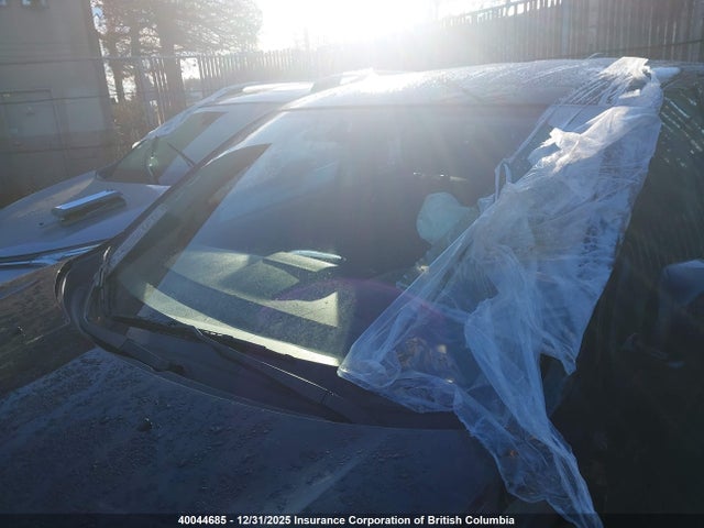 40044685 :رقم المزاد ، JA4AJUAU7RU603358 vin ، 2024 Mitsubishi Rvr Es مزاد بيع