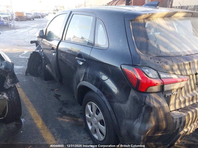 40044685 :رقم المزاد ، JA4AJUAU7RU603358 vin ، 2024 Mitsubishi Rvr Es مزاد بيع