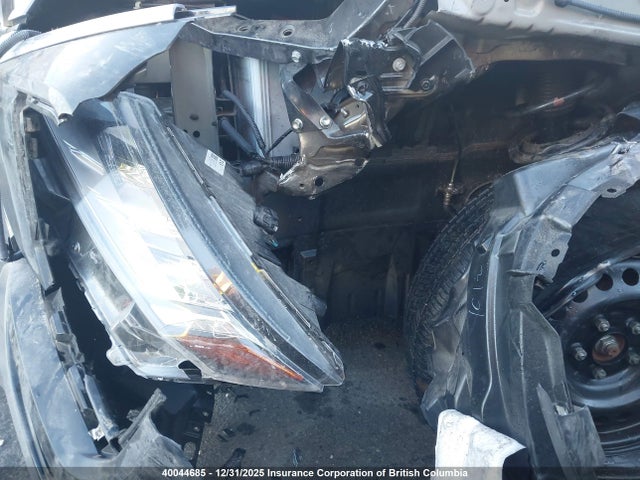 40044685 :رقم المزاد ، JA4AJUAU7RU603358 vin ، 2024 Mitsubishi Rvr Es مزاد بيع