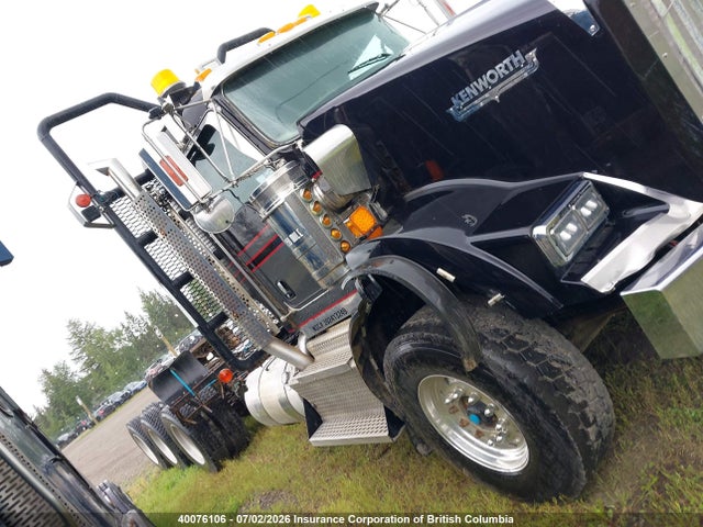 Продаж на аукціоні авто 2013 Kenworth Construction T800, vin: 1XKDP4TX2DR964361, номер лоту: 40076106