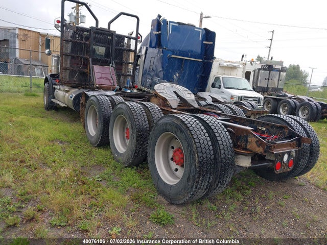 Продаж на аукціоні авто 2013 Kenworth Construction T800, vin: 1XKDP4TX2DR964361, номер лоту: 40076106