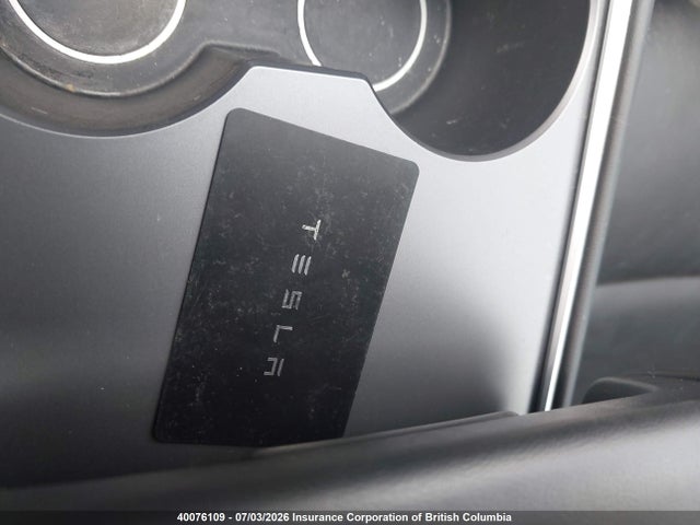 Tesla Model Y 2025 7SAYGDEE5SF221191 Image 11