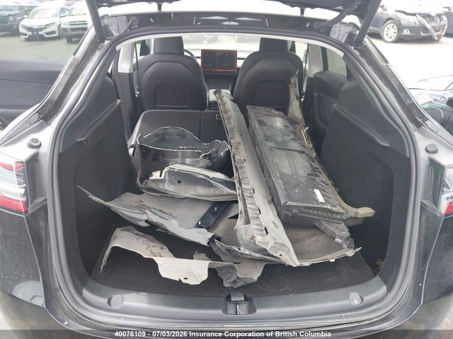 Tesla Model Y 2025 7SAYGDEE5SF221191 Image 20