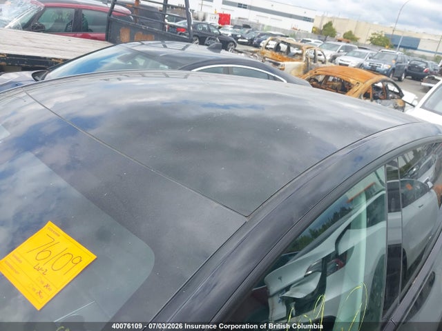 Tesla Model Y 2025 7SAYGDEE5SF221191 Image 23