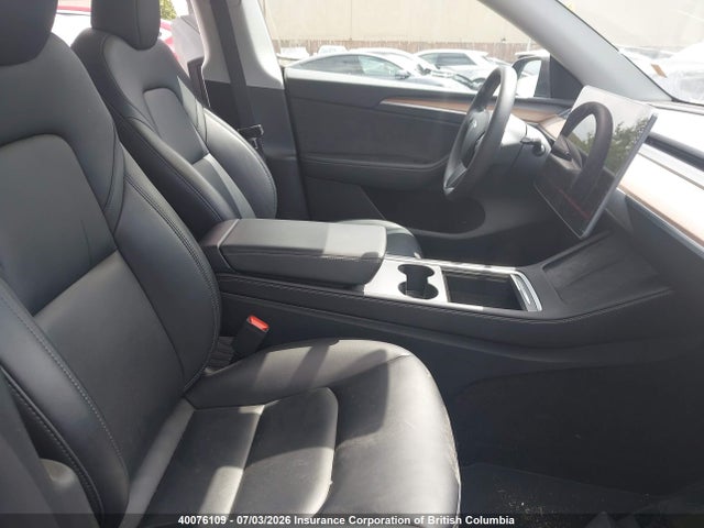 Tesla Model Y 2025 7SAYGDEE5SF221191 Image 5