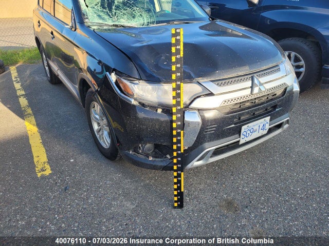 2019 Mitsubishi Outlander Es მანქანა იყიდება აუქციონზე, vin: JA4AZ2A38KZ608243, აუქციონის ნომერი: 40076110