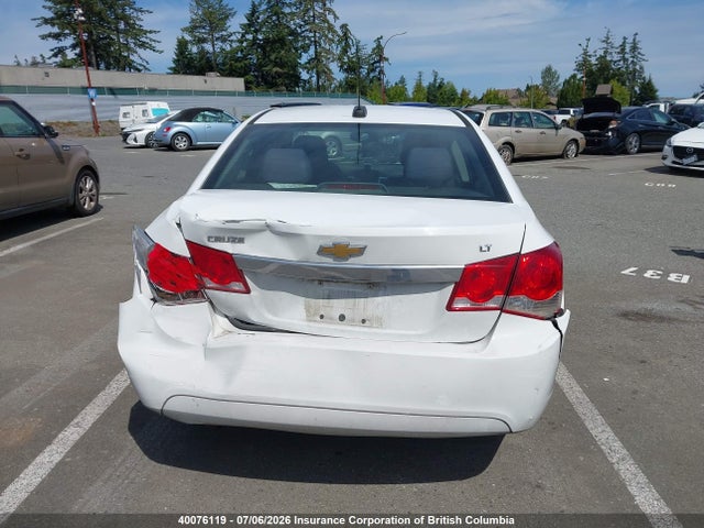 40076119 :رقم المزاد ، 1G1PC5SB8F7251911 vin ، 2015 Chevrolet Cruze مزاد بيع
