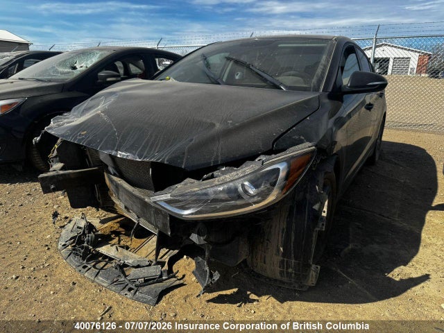 40076126 :رقم المزاد ، KMHD84LF7HU396400 vin ، 2017 Hyundai Elantra Se/value/limited مزاد بيع