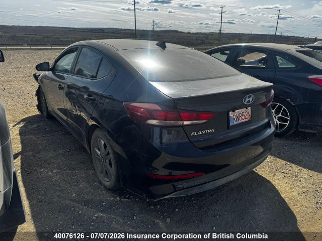 40076126 :رقم المزاد ، KMHD84LF7HU396400 vin ، 2017 Hyundai Elantra Se/value/limited مزاد بيع