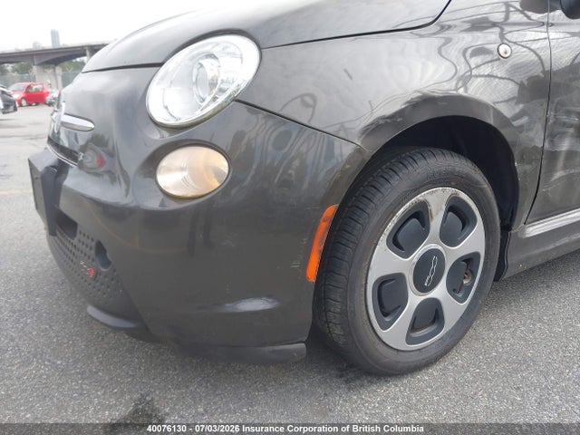 Fiat 500 2015 3C3CFFGEXFT677881 Image 12