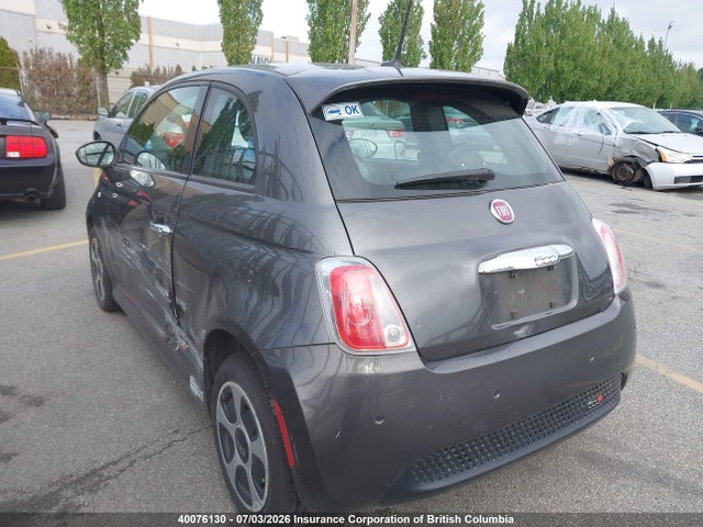 Fiat 500 2015 3C3CFFGEXFT677881 Image 3