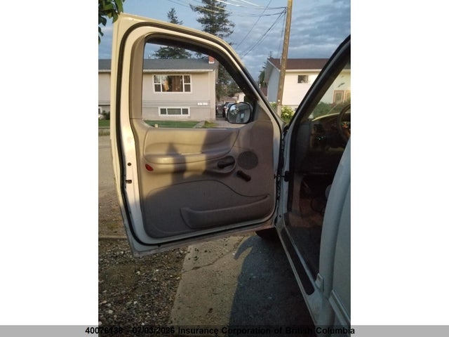 40076138 :رقم المزاد ، 2FTZF18W9WCA82705 vin ، 1998 Ford F150 مزاد بيع