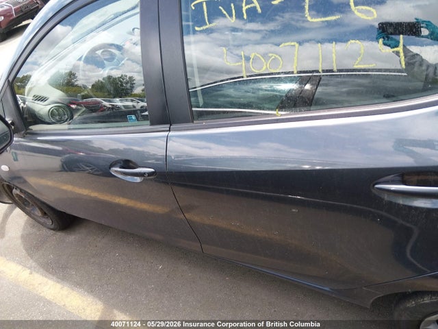 2011 Mazda Mazda2 მანქანა იყიდება აუქციონზე, vin: JM1DE1HY3B0127573, აუქციონის ნომერი: 40071124
