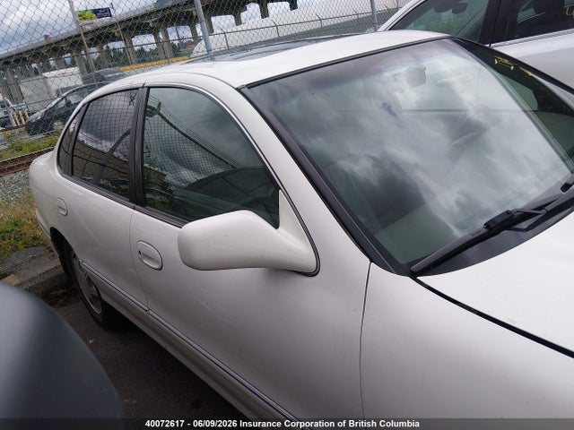 1999 Toyota Avalon Xl/xls მანქანა იყიდება აუქციონზე, vin: 4T1BF18B2XU352353, აუქციონის ნომერი: 40072617