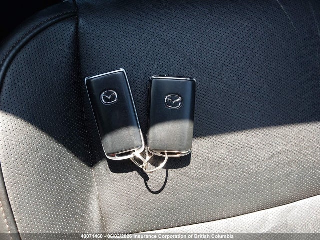 2021 Mazda 3 Premium მანქანა იყიდება აუქციონზე, vin: JM1BPBDL7M1349225, აუქციონის ნომერი: 40071460