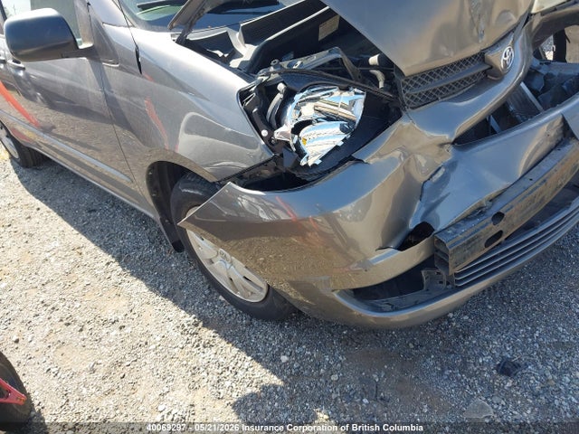 40069297 :رقم المزاد ، 5TDZA29C24S048440 vin ، 2004 Toyota Sienna Ce مزاد بيع