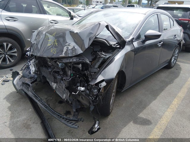 JM1BPACMXR1721233 Mazda 3 Preferred