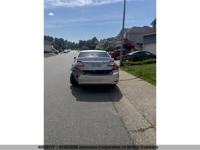 2011 Toyota Corolla S/le მანქანა იყიდება აუქციონზე, vin: 2T1BU4EE6BC560736, აუქციონის ნომერი: 40076177