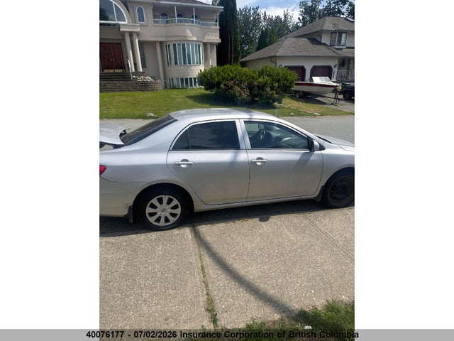 2011 Toyota Corolla S/le მანქანა იყიდება აუქციონზე, vin: 2T1BU4EE6BC560736, აუქციონის ნომერი: 40076177