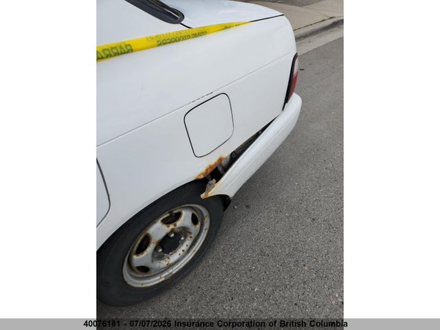 40076181 :رقم المزاد ، 2T1BA01EXVC166202 vin ، 1997 Toyota Corolla مزاد بيع