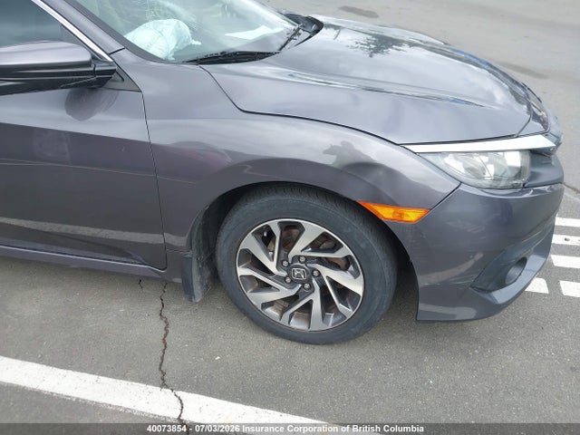 Продаж на аукціоні авто 2018 Honda Civic Ex, vin: 2HGFC2F89JH018568, номер лоту: 40073854