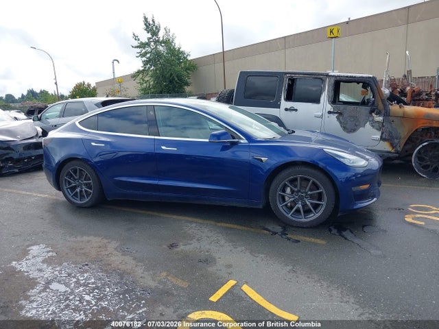 Продажа на аукционе авто 2020 Tesla Model 3, vin: 5YJ3E1EA0LF738506, номер лота: 40076182