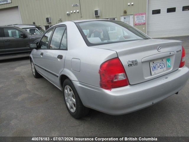 Продажа на аукционе авто 2000 Mazda 323, vin: JM1BJ2220Y0238619, номер лота: 40076183