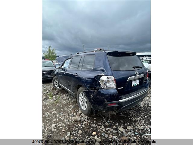 2012 Toyota Highlander Se მანქანა იყიდება აუქციონზე, vin: 5TDBK3EH4CS121778, აუქციონის ნომერი: 40076190