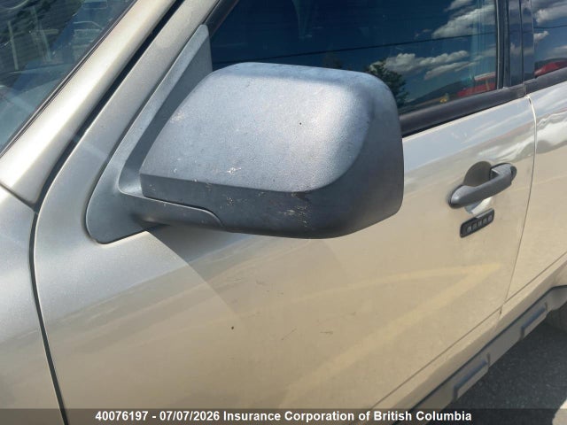 40076197 :رقم المزاد ، 1FMCU0DGXBKC25408 vin ، 2011 Ford Escape Xlt مزاد بيع