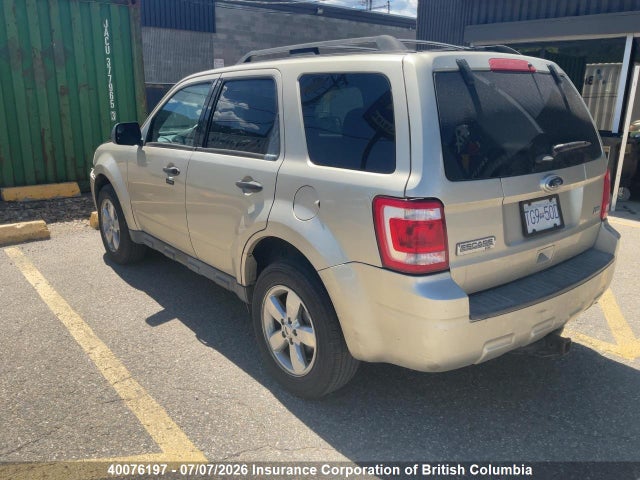 40076197 :رقم المزاد ، 1FMCU0DGXBKC25408 vin ، 2011 Ford Escape Xlt مزاد بيع