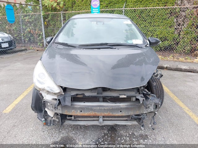 Toyota Prius 2016 JTDKDTB35G1127451 Image 13