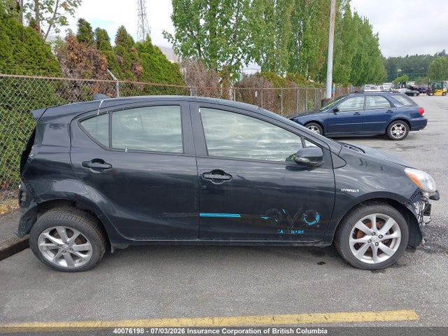 Toyota Prius 2016 JTDKDTB35G1127451 Image 14